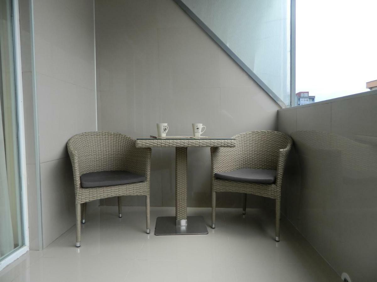 Chemi Saxli Apartment Batumi Kültér fotó