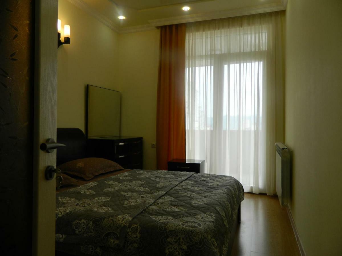 Chemi Saxli Apartment Batumi Kültér fotó