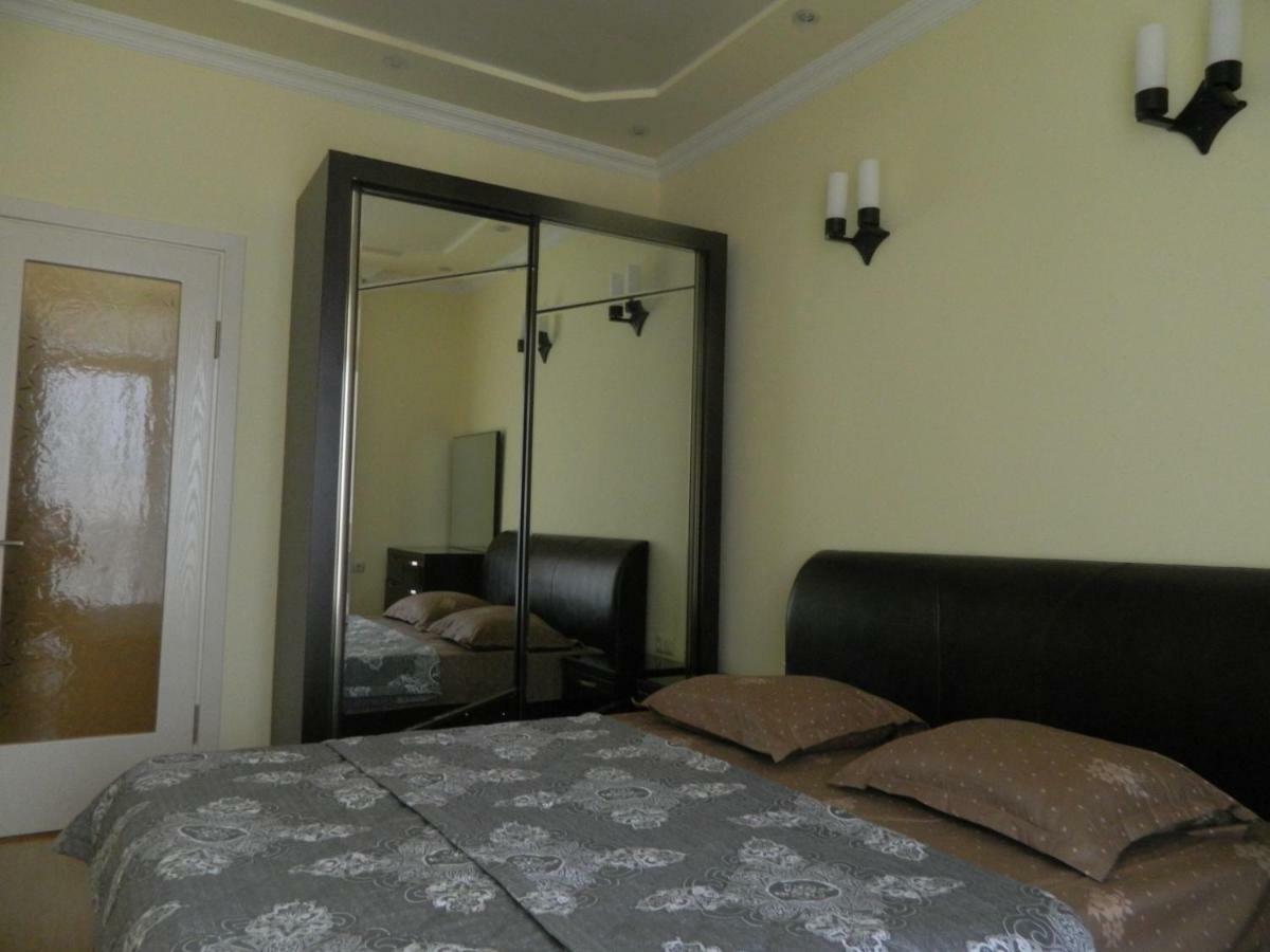 Chemi Saxli Apartment Batumi Kültér fotó