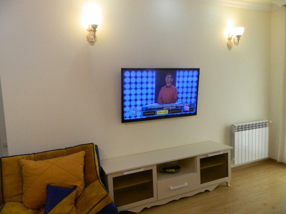 Chemi Saxli Apartment Batumi Kültér fotó