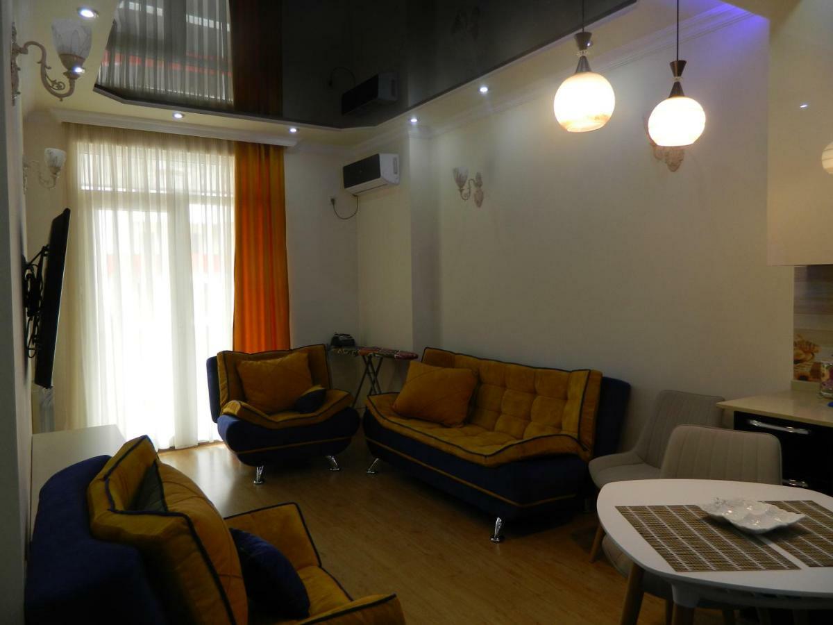 Chemi Saxli Apartment Batumi Kültér fotó
